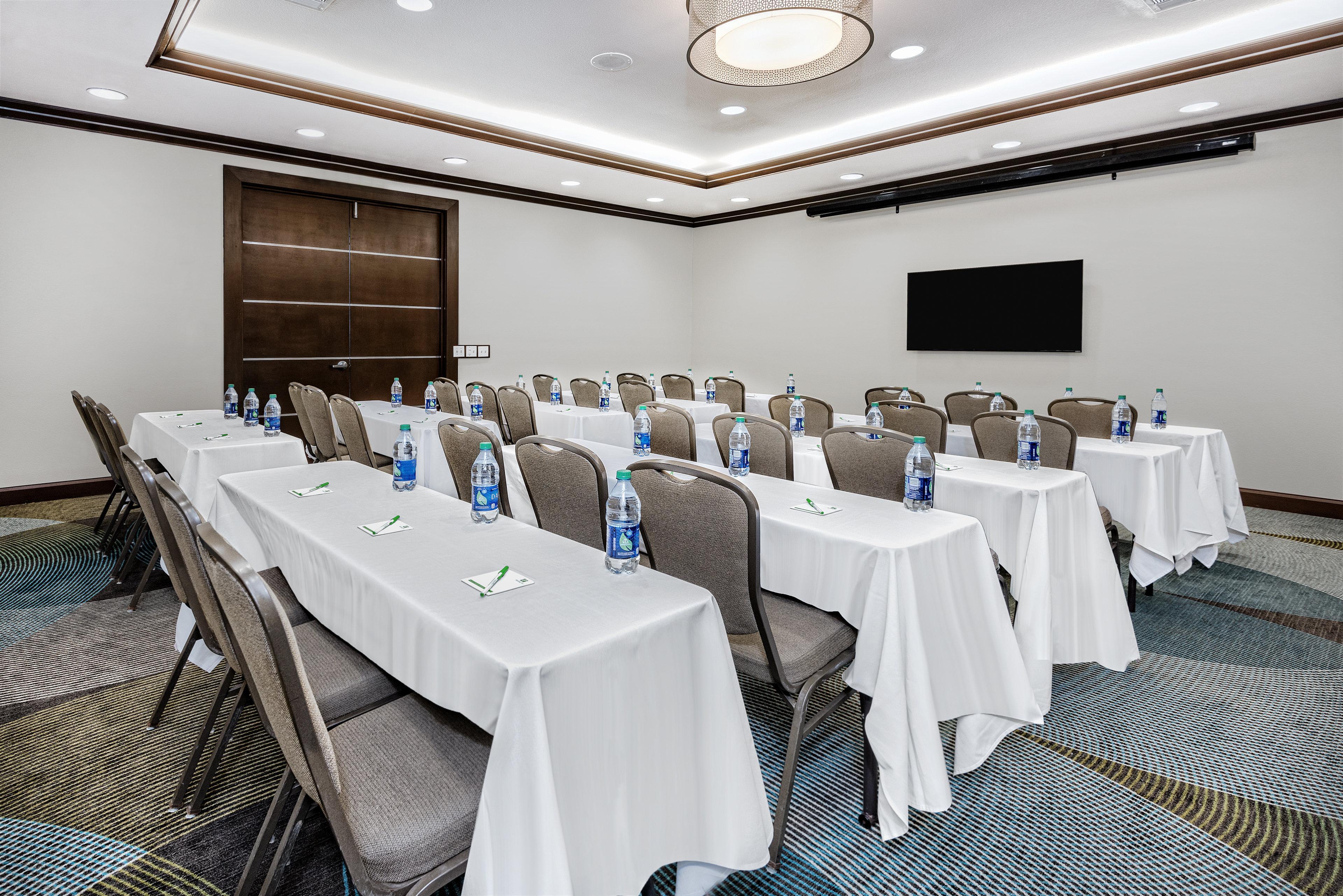 Holiday Inn & Suites College Station-Aggieland By Ihg Ngoại thất bức ảnh