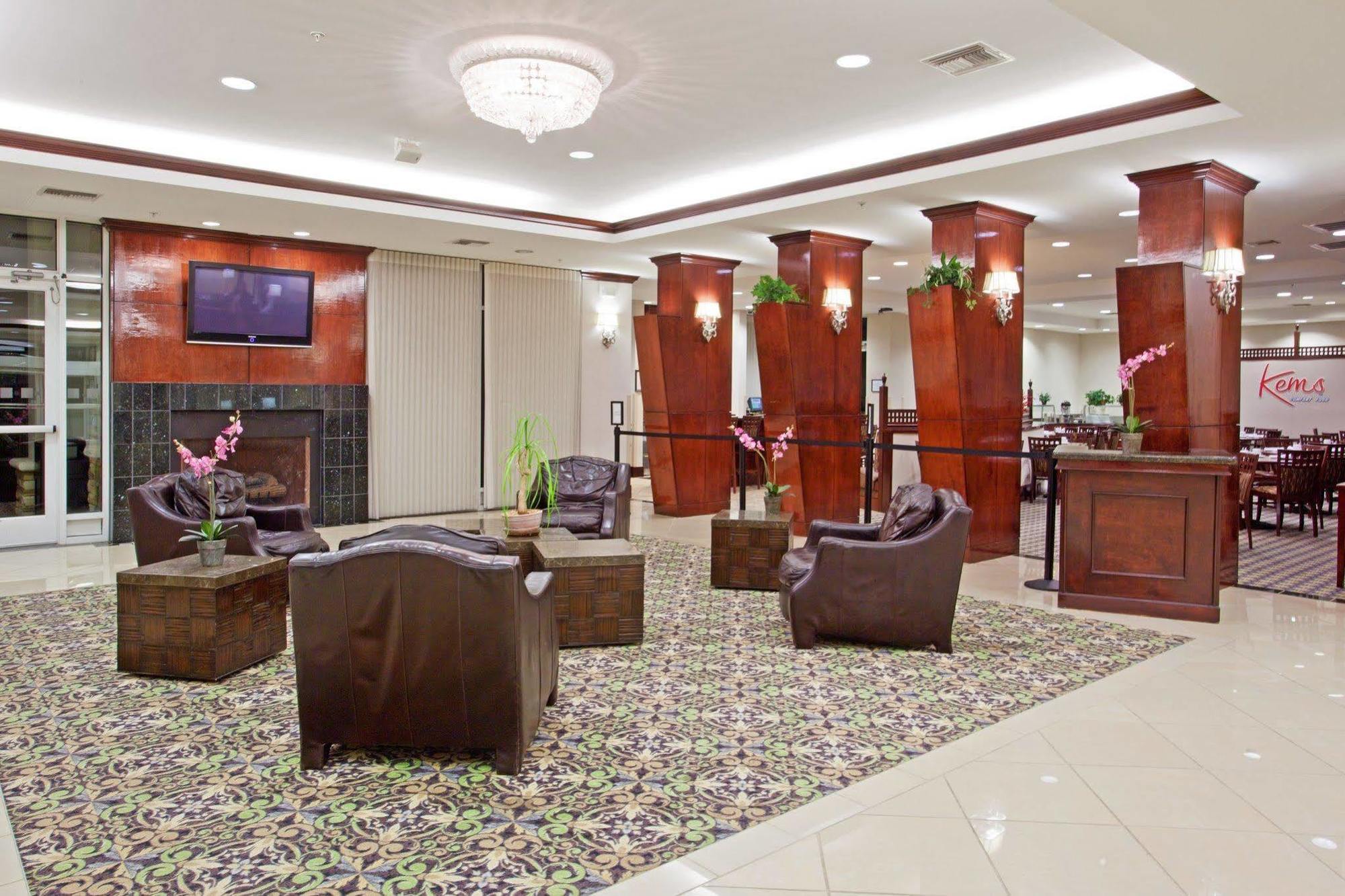 Holiday Inn & Suites College Station-Aggieland By Ihg Ngoại thất bức ảnh