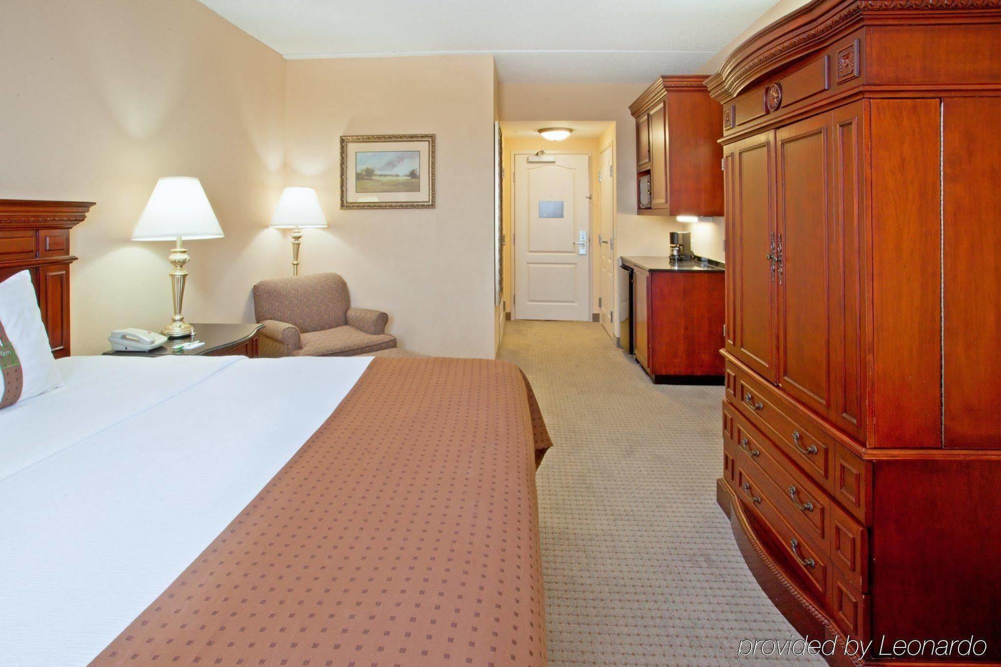 Holiday Inn & Suites College Station-Aggieland By Ihg Ngoại thất bức ảnh